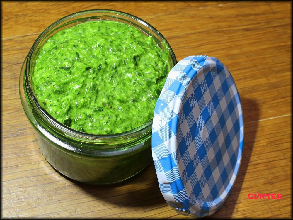 Bärlauchpesto_.jpg