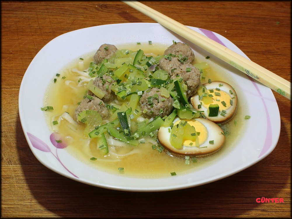 ramennudeln-mit-hack_-jpg.jpg