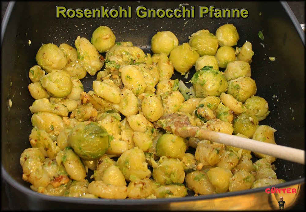 Rosenkohl Gnocchi Pfanne_.jpg