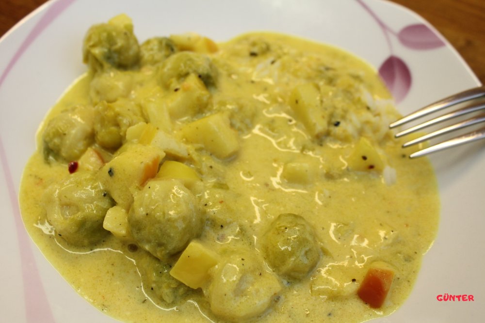 Rosenkohl in Currysauce.JPG