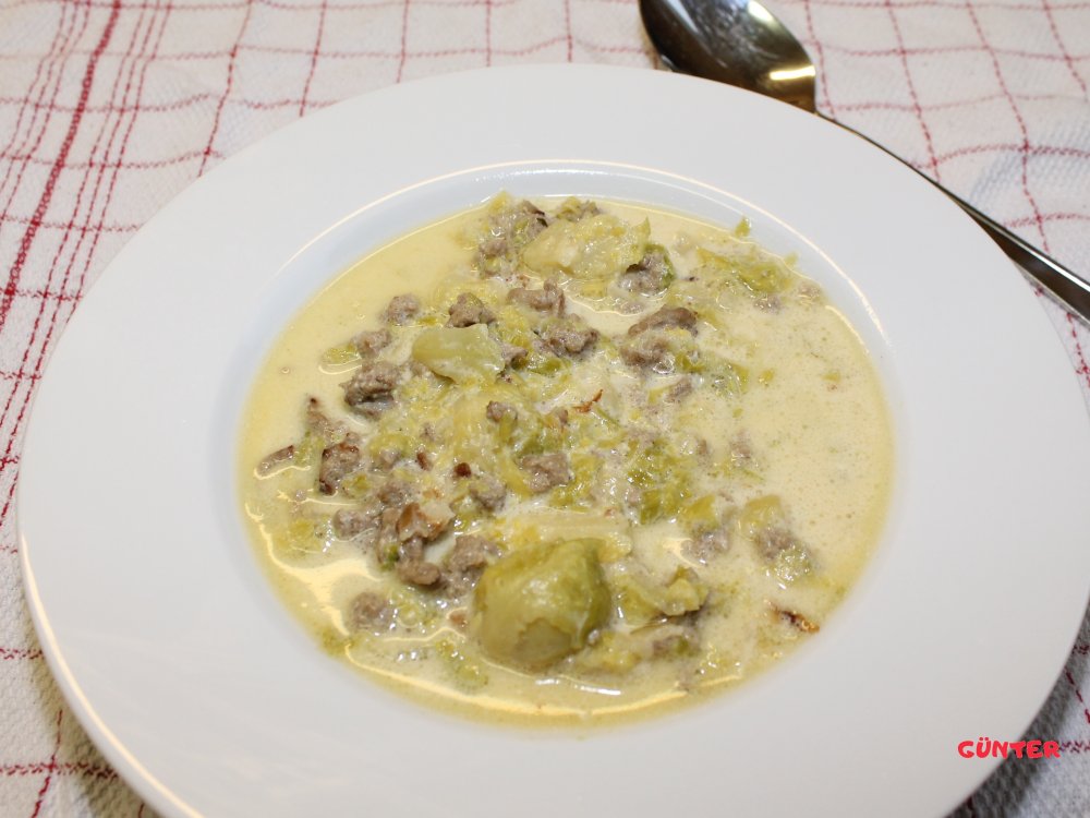 Rosenkohlsuppe.JPG