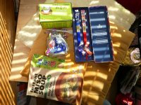 Geschenke aus Japan + Düsseldorf, b, 08.03.2025, 14.52 Uhr.jpg