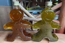 Chiliöl + Rosmarinöl, 06.12.2025, 13.44 Uhr.jpg Chiliöl + Rosmarinöl, 06.12.2025, 13.44 Uhr.jpg