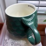 Starbucks, Fischtasse, 22.02.2026, 21.10 Uhr.jpg Starbucks, Fischtasse, 22.02.2026, 21.10 Uhr.jpg