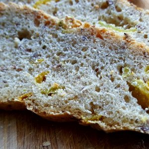 Rocoto De Seda Brot Anschnitt