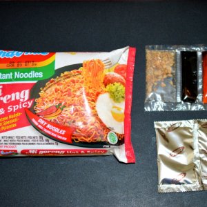 Indomie Mi Goreng Hot & Spicy 01