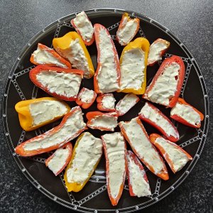 20240629_Chilis mit Frischkäse.JPG