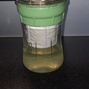 Medium '20251204_Frischkäsezubereitung.JPG' im Album 'Moppeliwan- Allgemein'