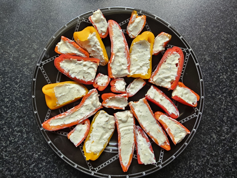 20240629_Chilis mit Frischkäse.JPG