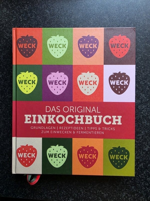 20251016_Weck Einkochbuch.JPG