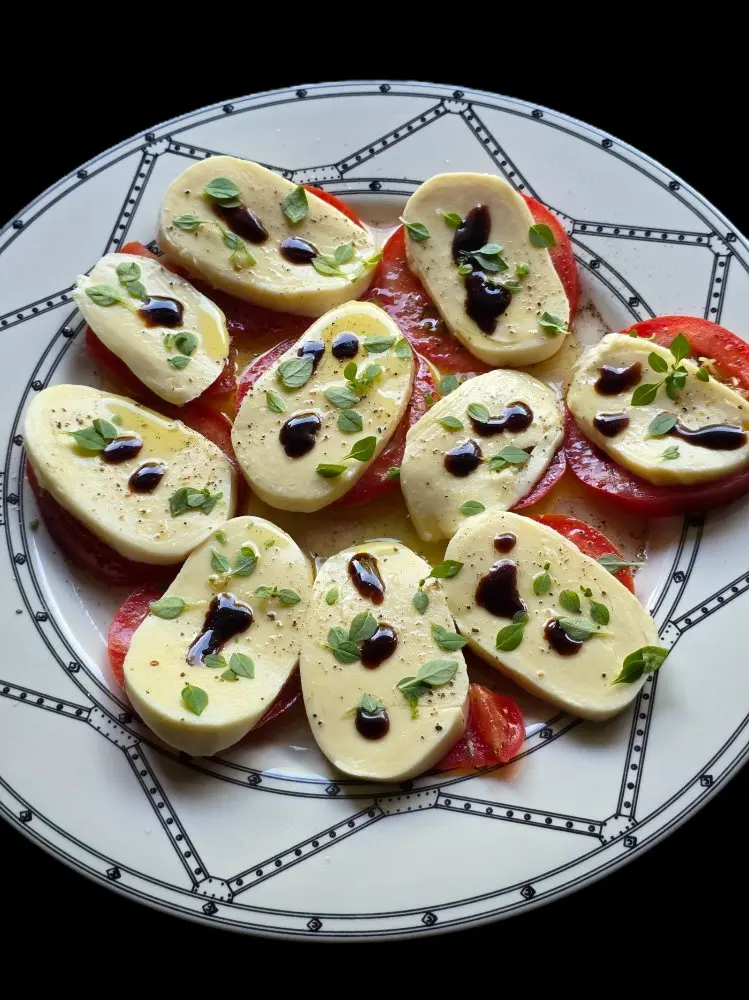 20260728_Tomate-Mozarella.webp