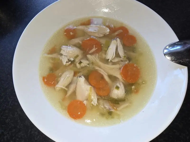 20261020_Hühnersuppe.webp