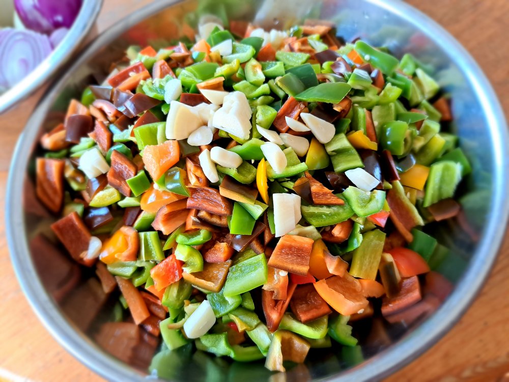 Chili Verarbeitung 230922 02.jpg