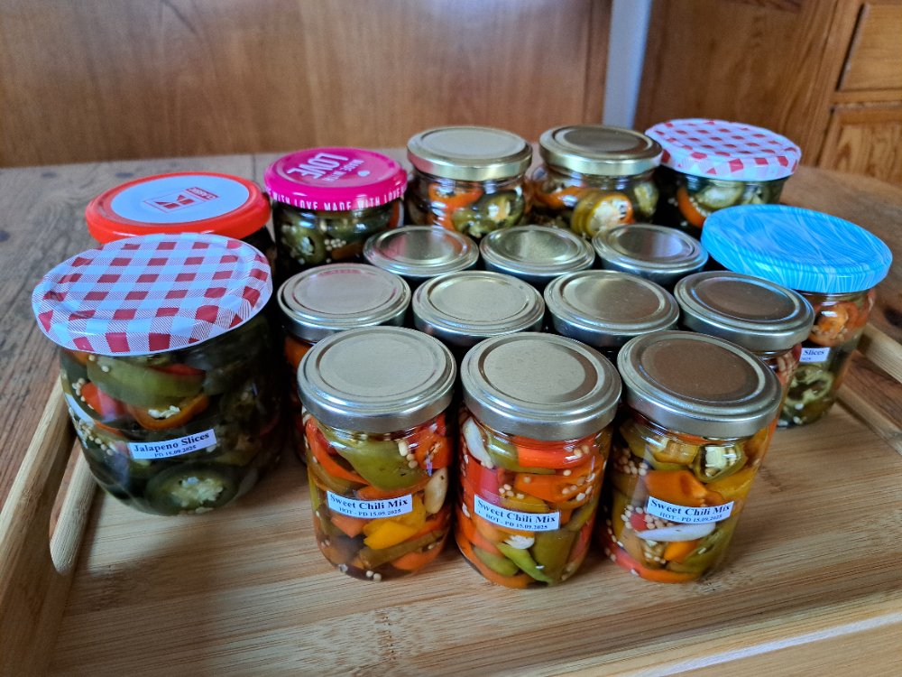 Chilis PD150925 01.jpg