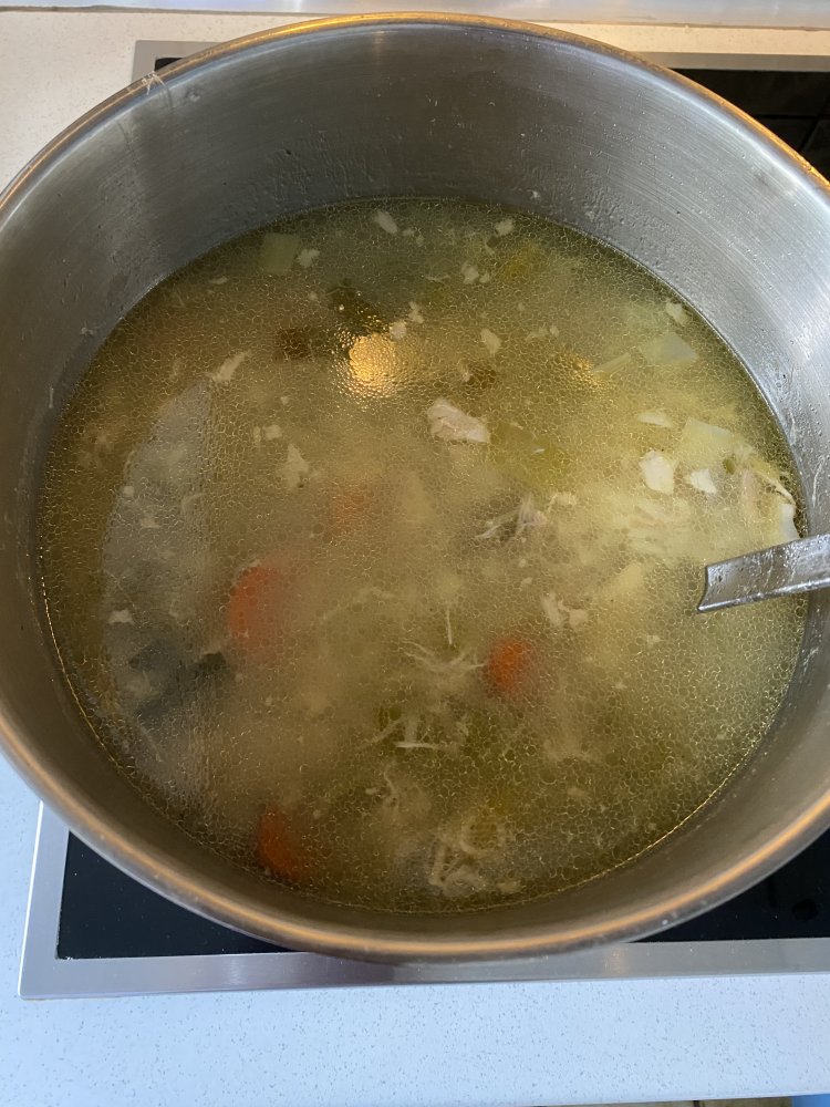 Hühnersuppe