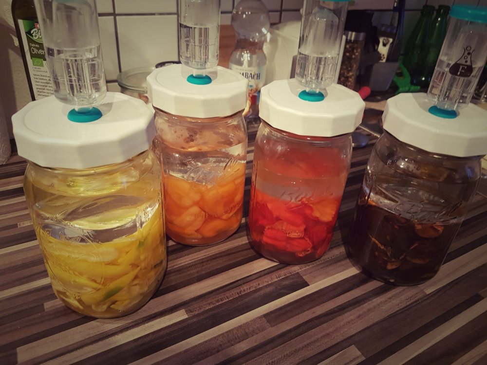 Lemon Drop, Habanero Orange, Madeira und Habanero Braun.