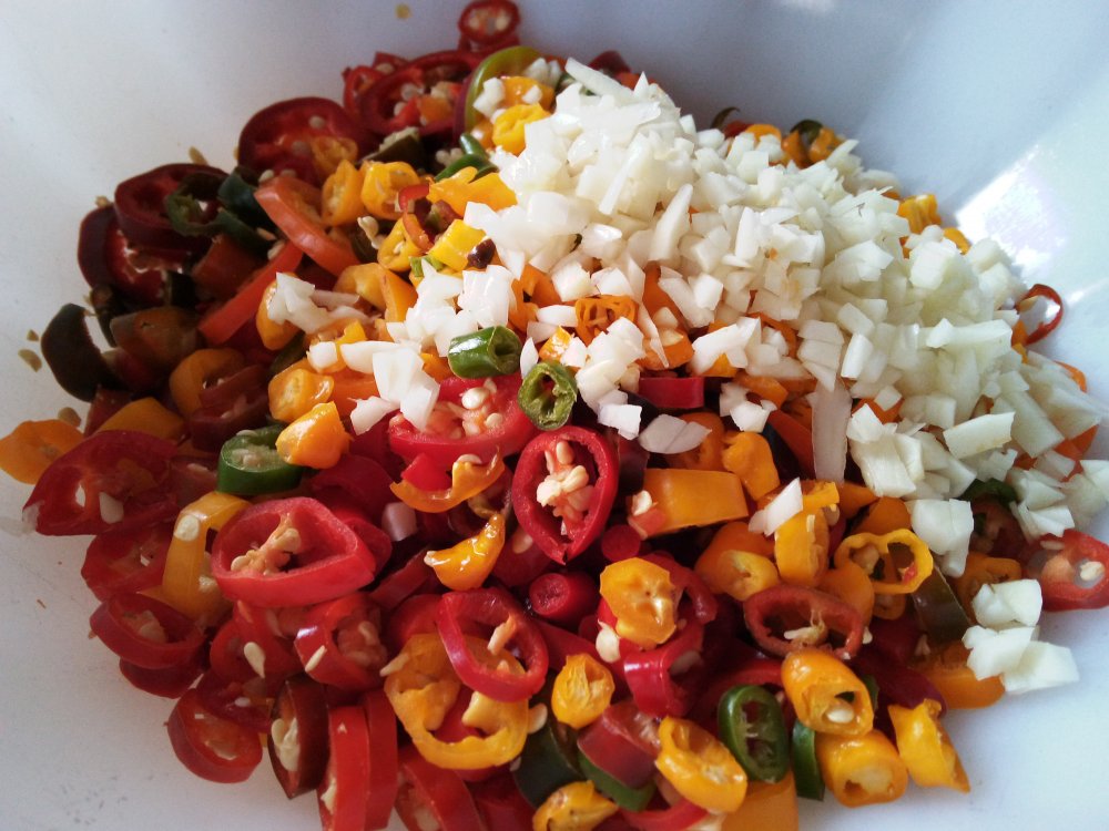 Relish 270822 04.jpg