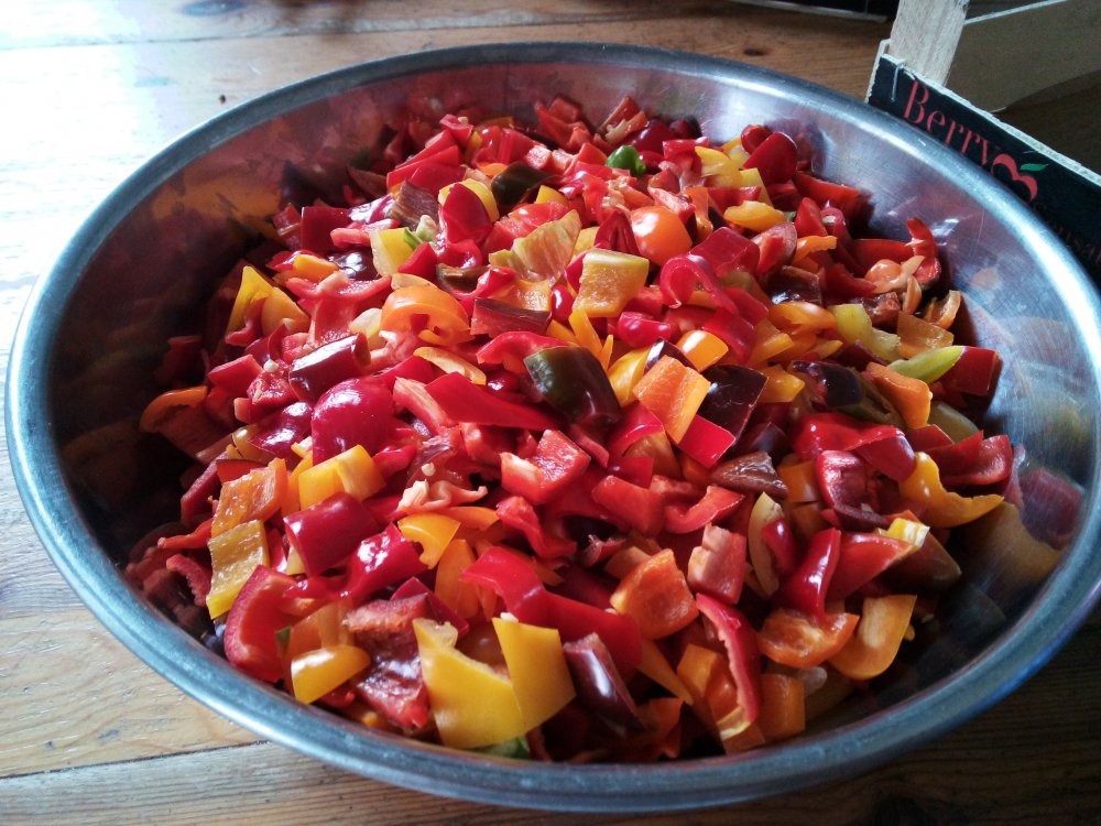 Relish 270822 05.jpg