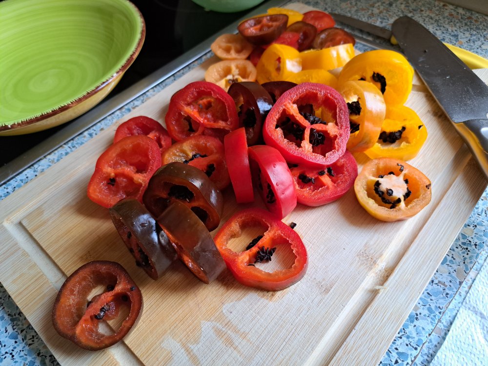 Rocoto Mix 110923 02.jpg